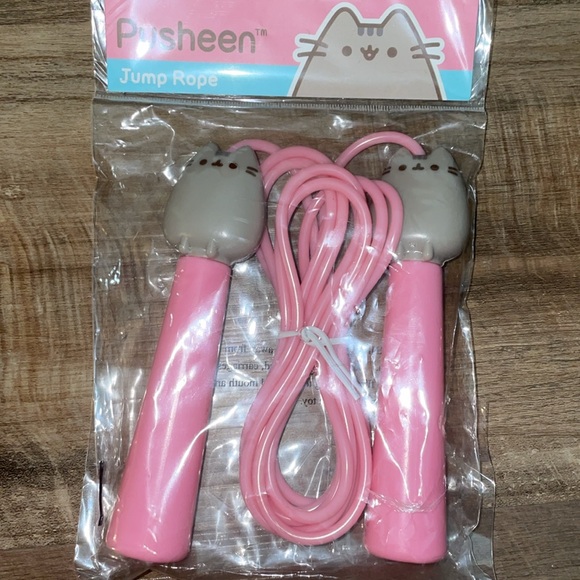 Pusheen Jump Rope & Beverage Float Set - Picture 4 of 7